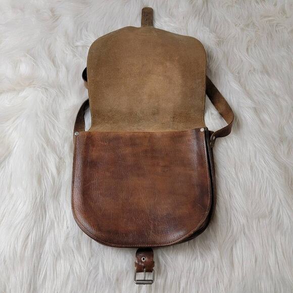 Vintage 70s Saddle Chestnut Crossbody Satchel Messenger Tote Bag - Picture 3 of 7